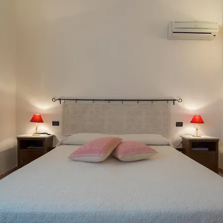 S'attobiu Guest Гостевой дом 3*